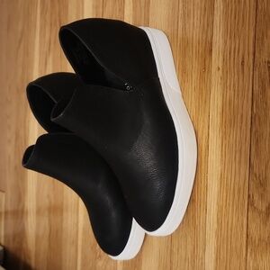 Black Wedge Sneakers